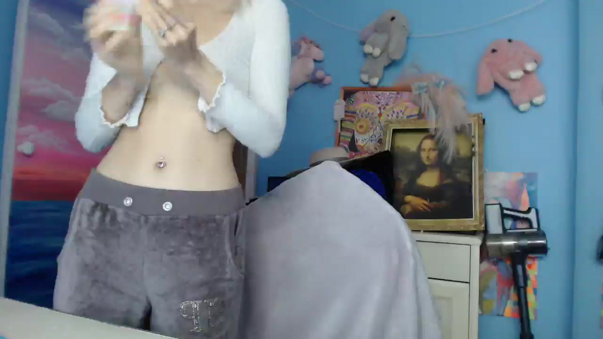 Gallery image thumbnail from Malina_kitty's myfreecams stream on, 10/27/2025, 04:08 image 15 of 20