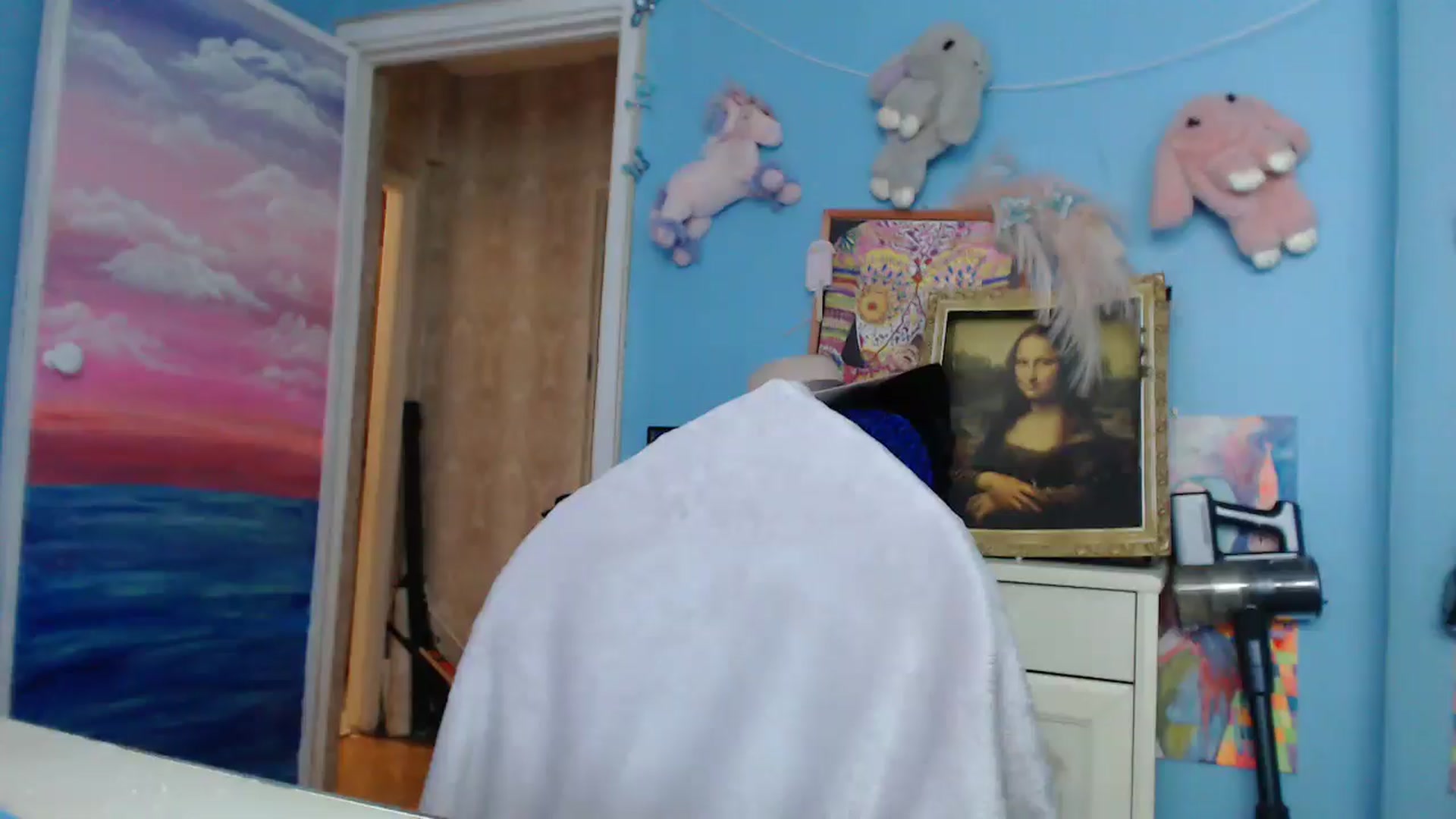 Gallery image thumbnail from Malina_kitty's myfreecams stream on, 10/27/2025, 04:08 image 12 of 20