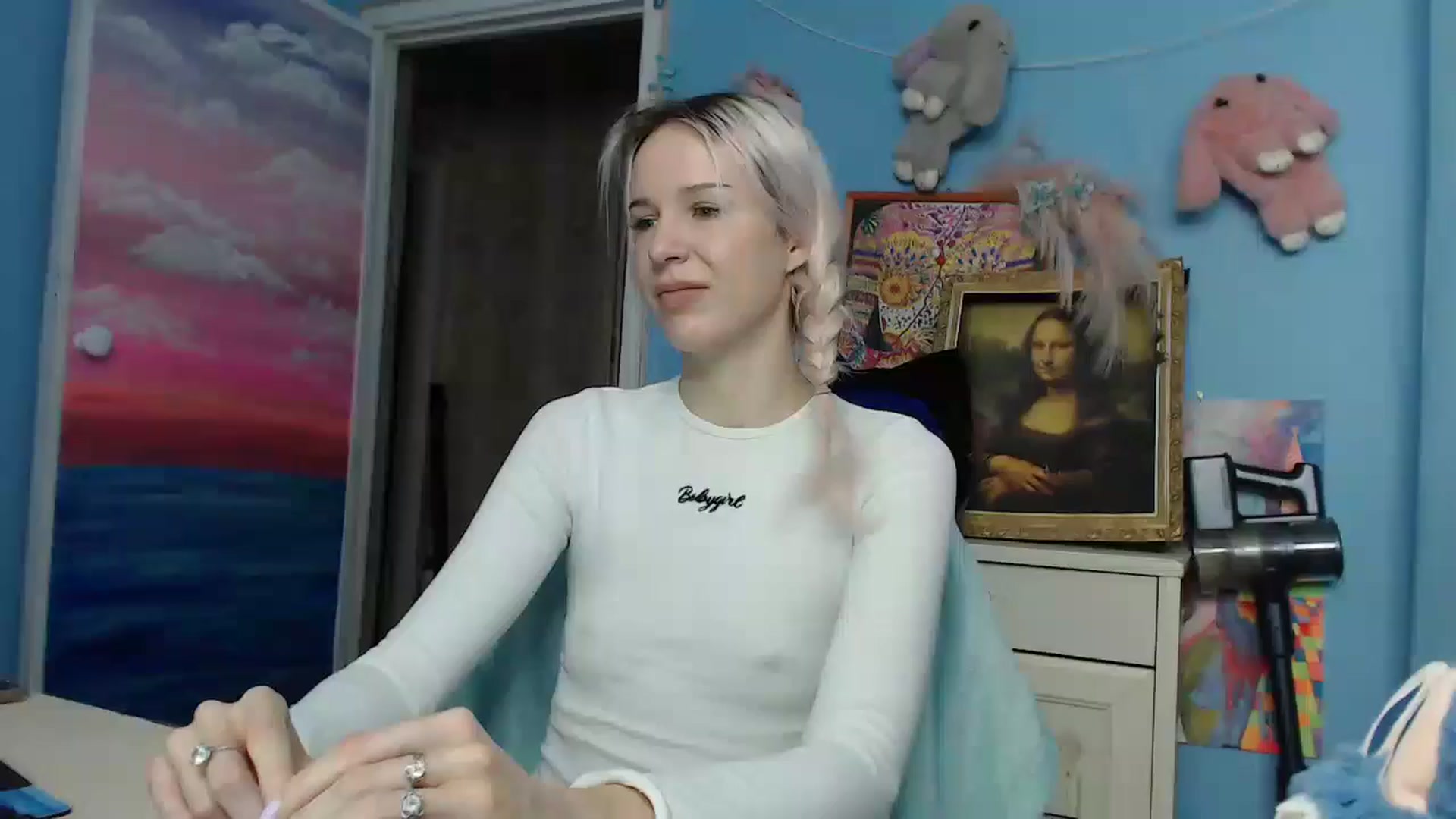 Gallery image thumbnail from Malina_kitty's myfreecams stream on, 11/04/2025, 03:49 image 1 of 20