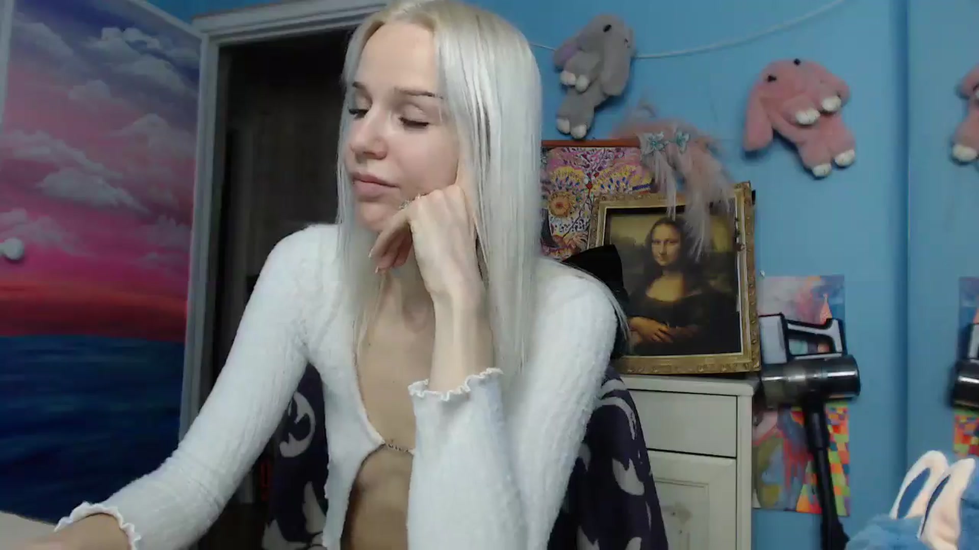 Gallery image thumbnail from Malina_kitty's myfreecams stream on, 12/08/2025, 04:42 image 18 of 20