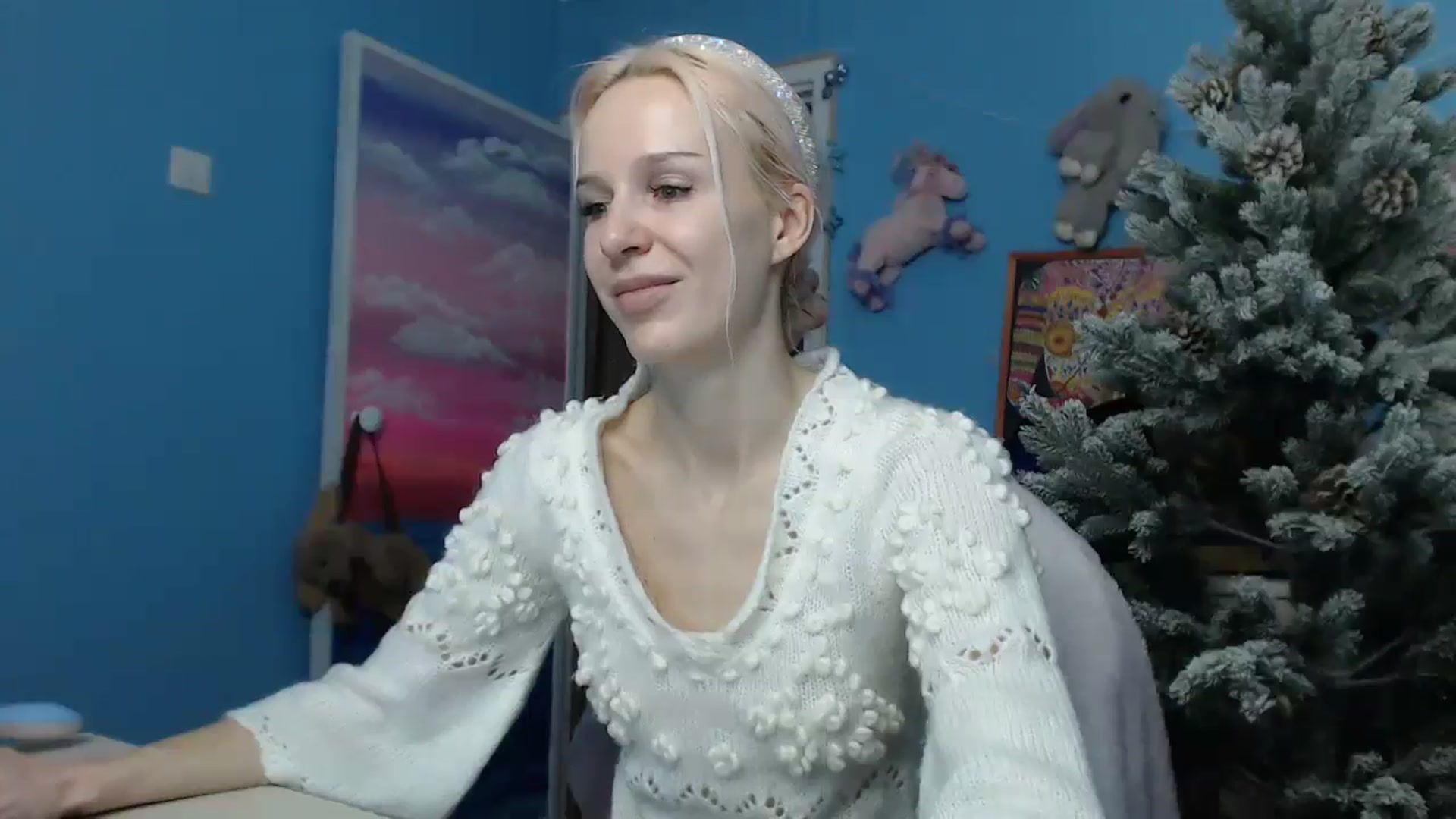 Gallery image thumbnail from Malina_kitty's myfreecams stream on, 12/25/2025, 05:23 image 7 of 20