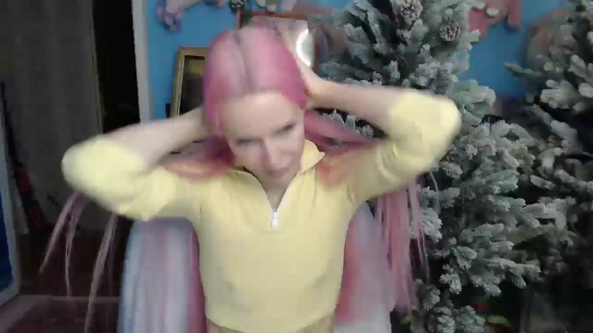 Gallery image thumbnail from Malina_kitty's myfreecams stream on, 12/28/2025, 03:53 image 5 of 20