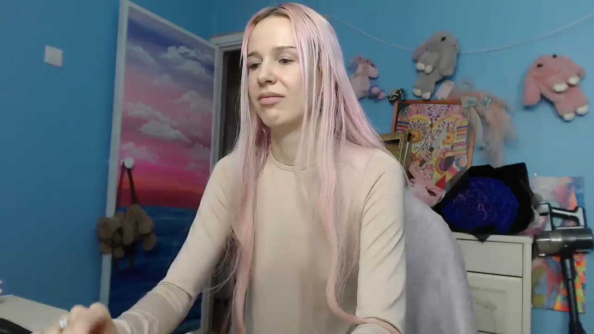 Gallery image thumbnail from Malina_kitty's myfreecams stream on, 01/28/2026, 04:43 image 10 of 20