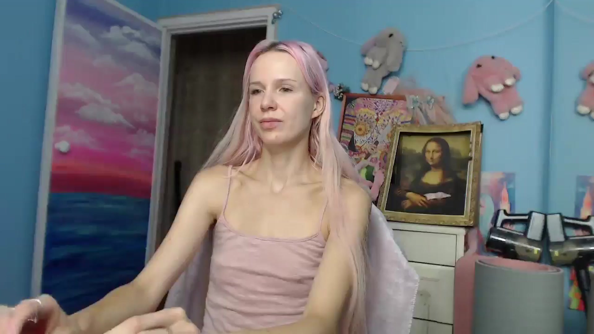 Gallery image thumbnail from Malina_kitty's myfreecams stream on, 04/13/2026, 04:57 image 8 of 20