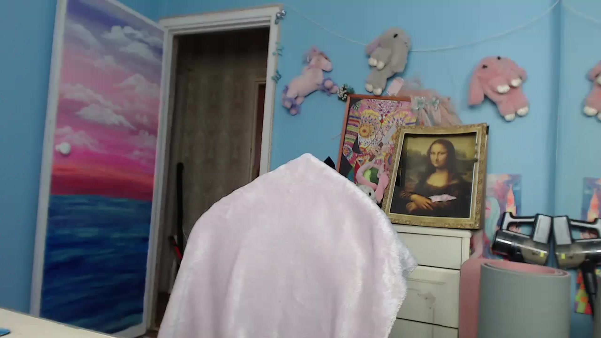 Gallery image thumbnail from Malina_kitty's myfreecams stream on, 04/13/2026, 04:57 image 20 of 20