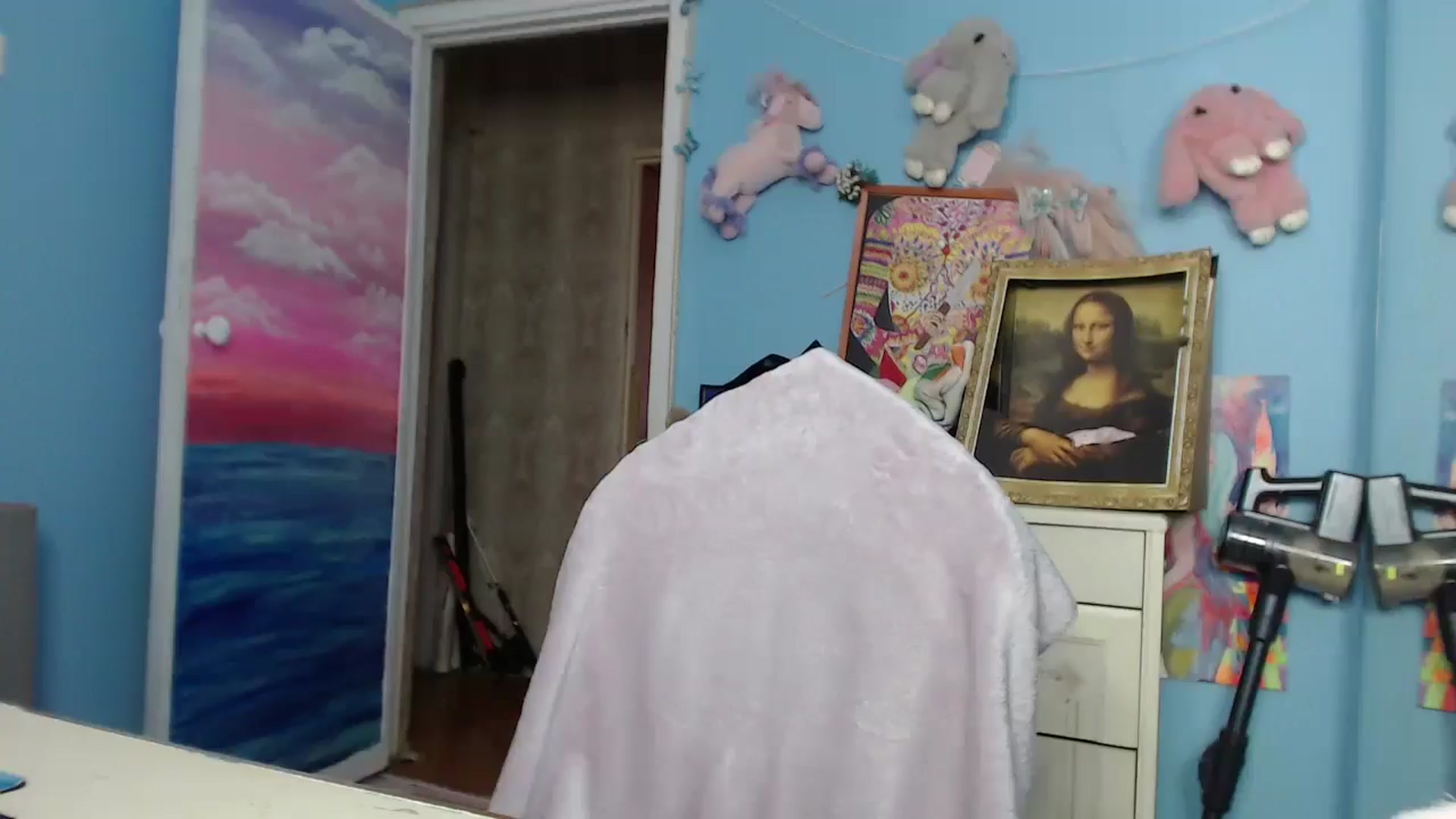 Gallery image thumbnail from Malina_kitty's myfreecams stream on, 04/17/2026, 06:11 image 6 of 20