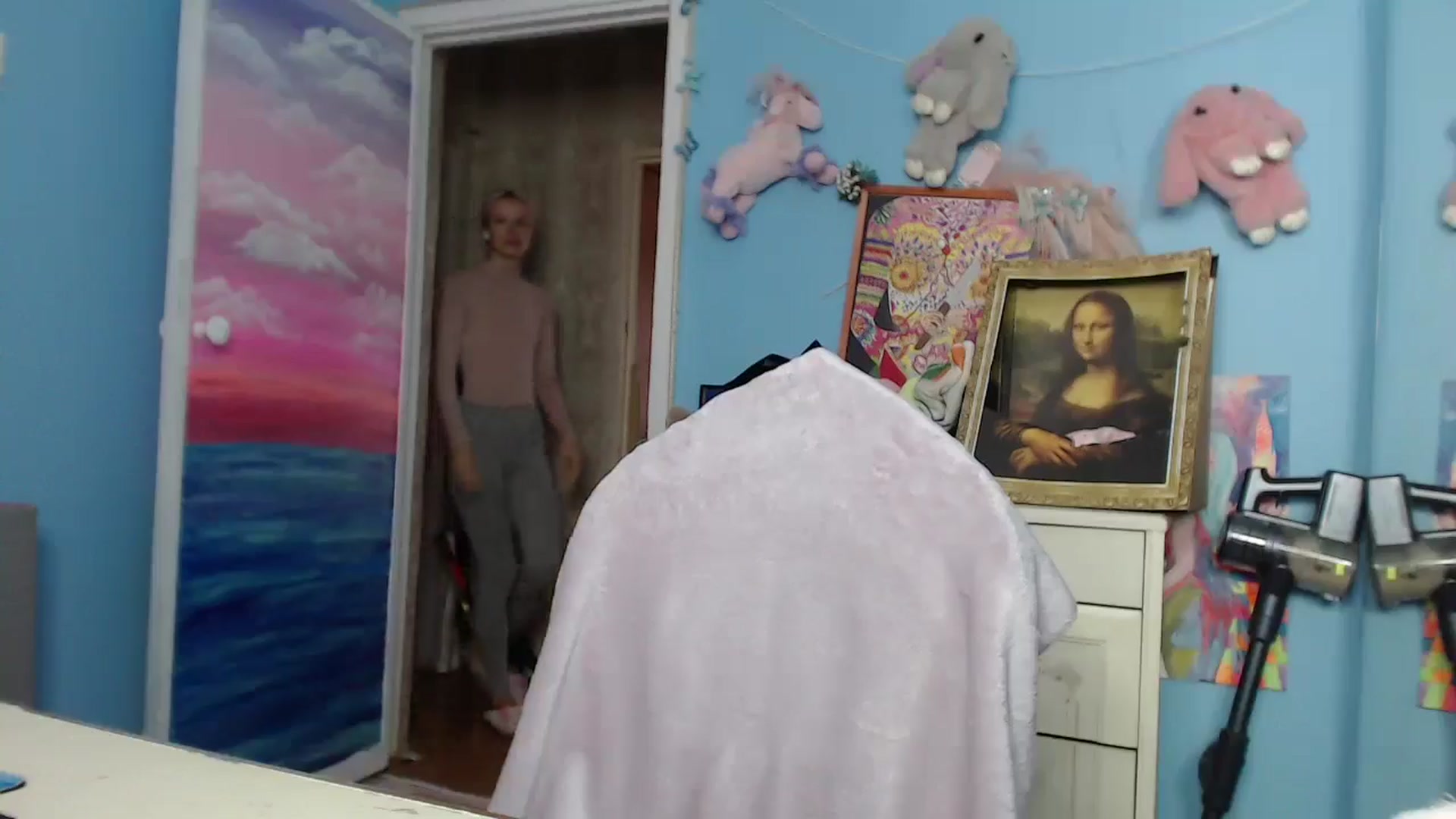 Gallery image thumbnail from Malina_kitty's myfreecams stream on, 04/17/2026, 06:11 image 8 of 20