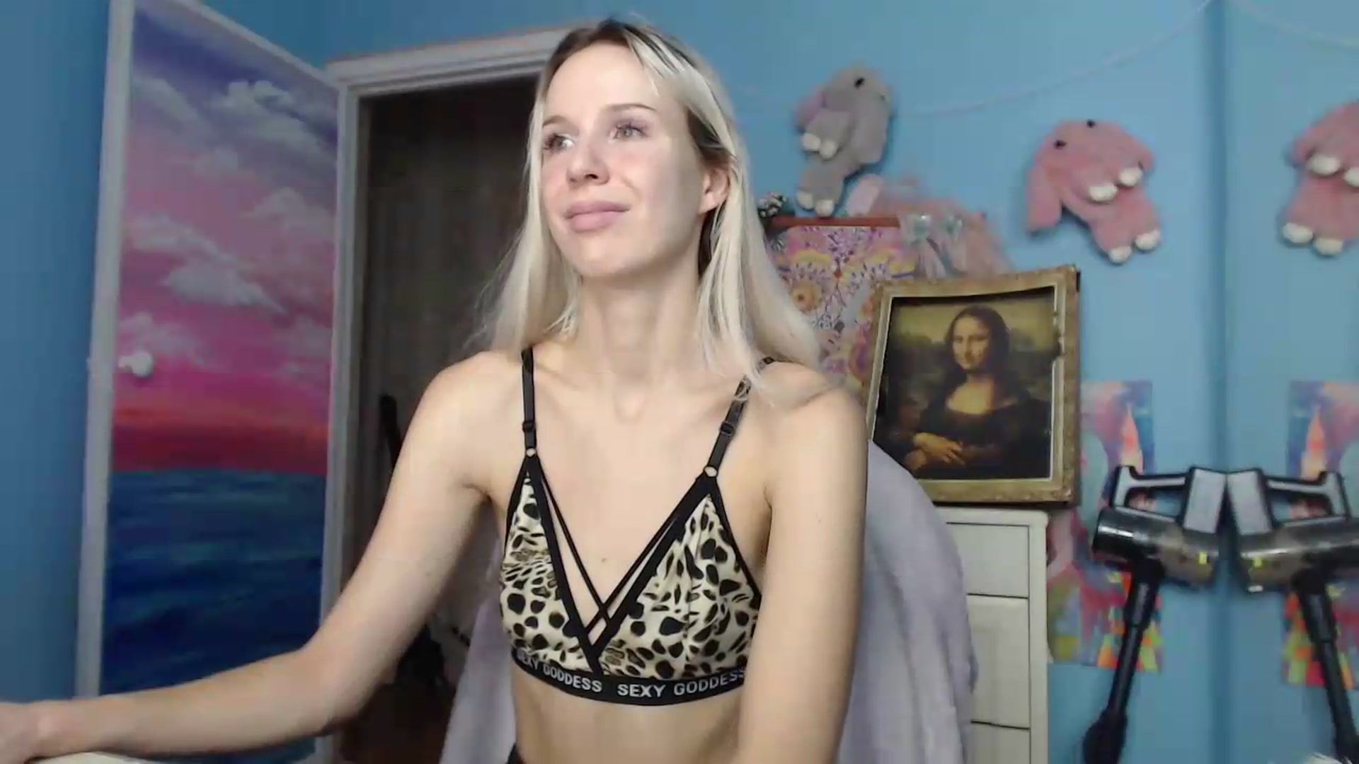 Gallery image thumbnail from Malina_kitty's myfreecams stream on, 08/27/2026, 04:53 image 17 of 20