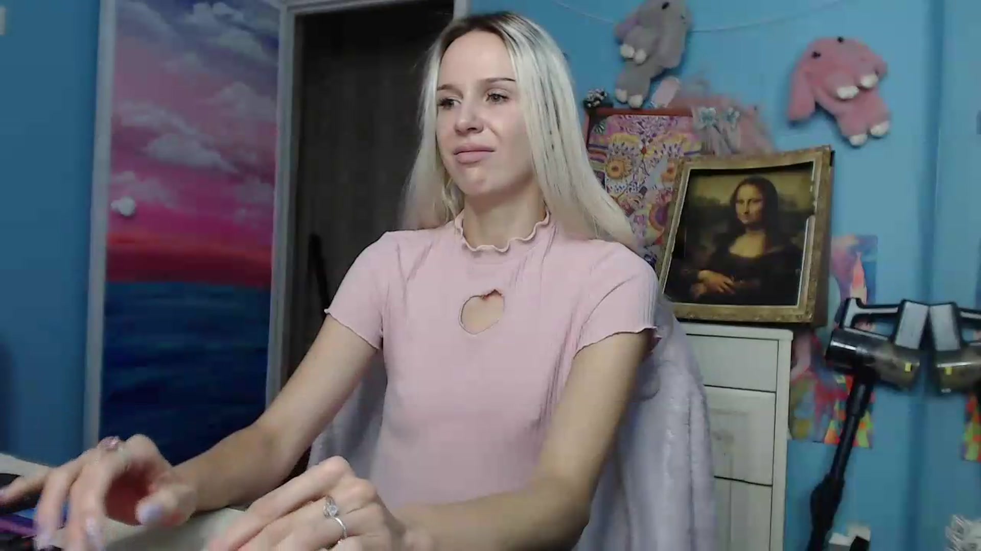 Gallery image thumbnail from Malina_kitty's myfreecams stream on, 08/28/2026, 06:11 image 17 of 20