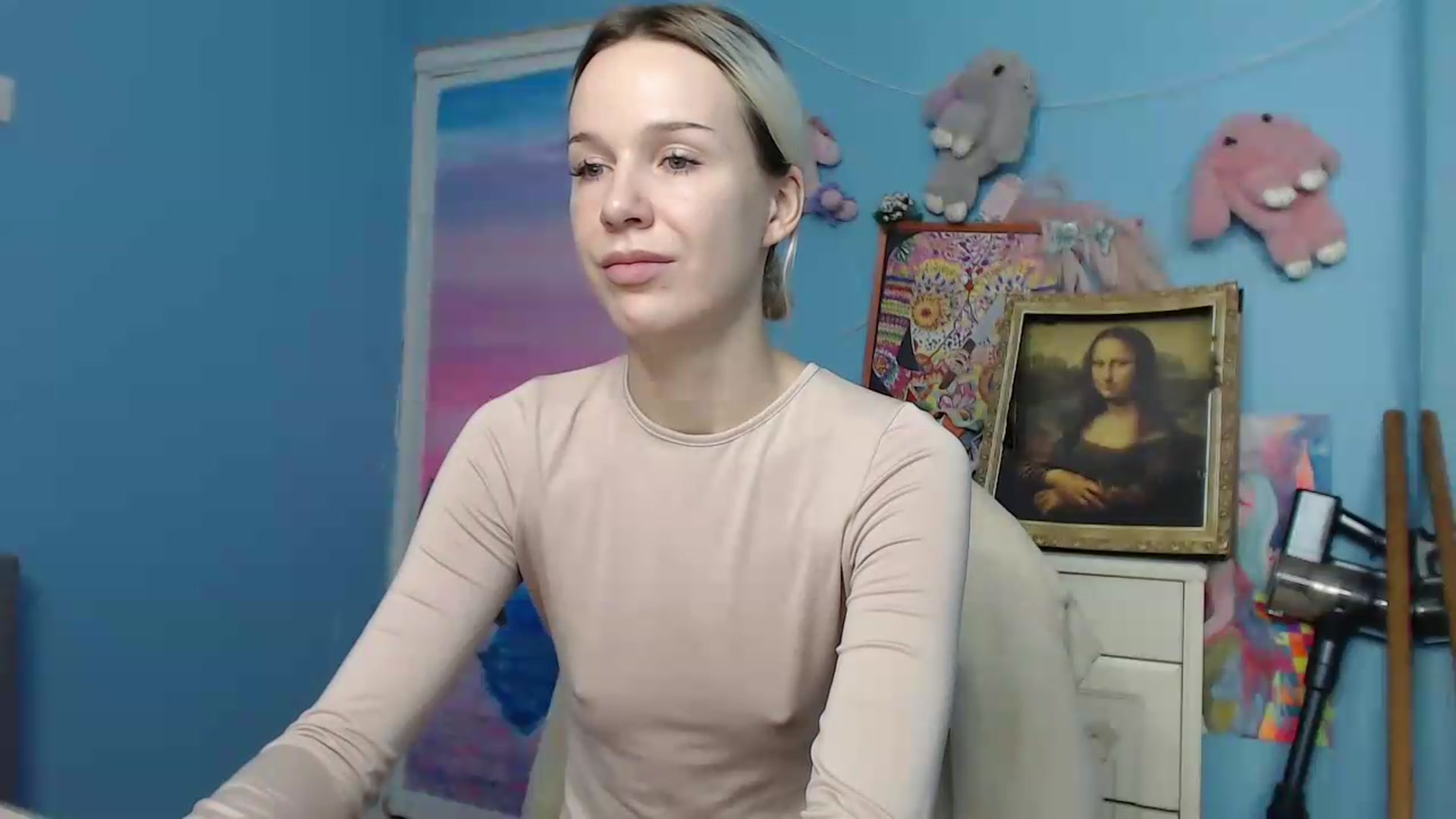 Gallery image thumbnail from Malina_kitty's myfreecams stream on, 09/09/2026, 05:30 image 17 of 20