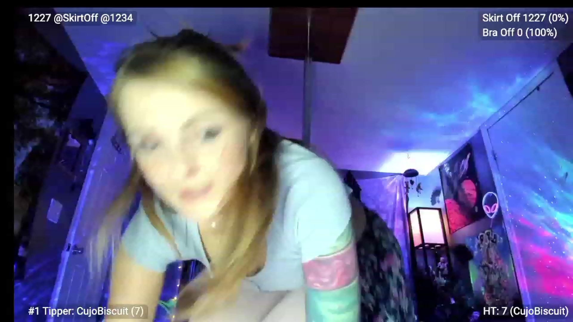 Gallery image thumbnail from Malunaa's myfreecams stream on, 12/03/2022, 01:02 image 2 of 20