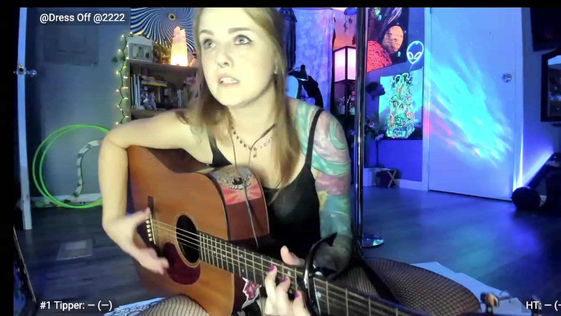 Gallery image thumbnail from Malunaa's myfreecams stream on, 12/05/2022, 22:12 image 12 of 20
