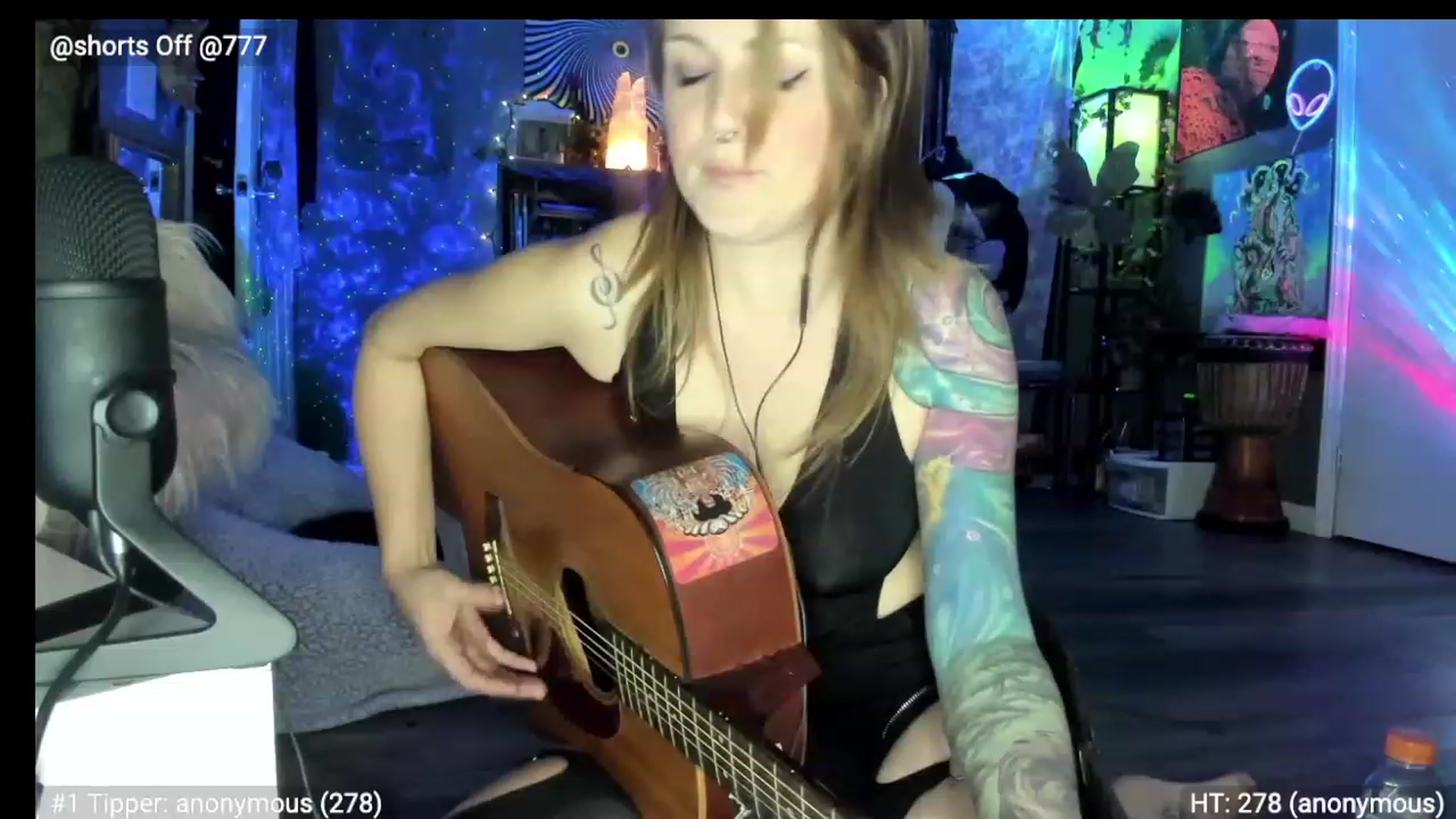 Gallery image thumbnail from Malunaa's myfreecams stream on, 02/08/2023, 02:18 image 13 of 20