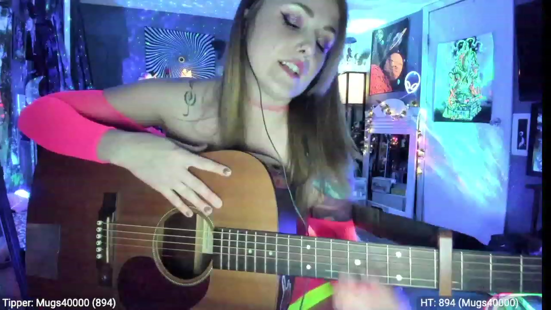 Gallery image thumbnail from Malunaa's myfreecams stream on, 05/17/2023, 20:49 image 16 of 20