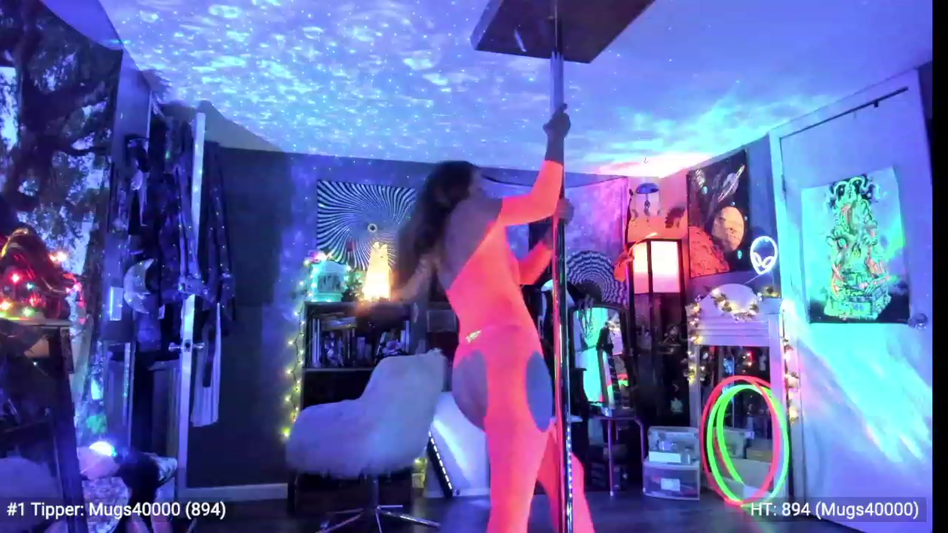 Gallery image thumbnail from Malunaa's myfreecams stream on, 05/17/2023, 20:49 image 7 of 20