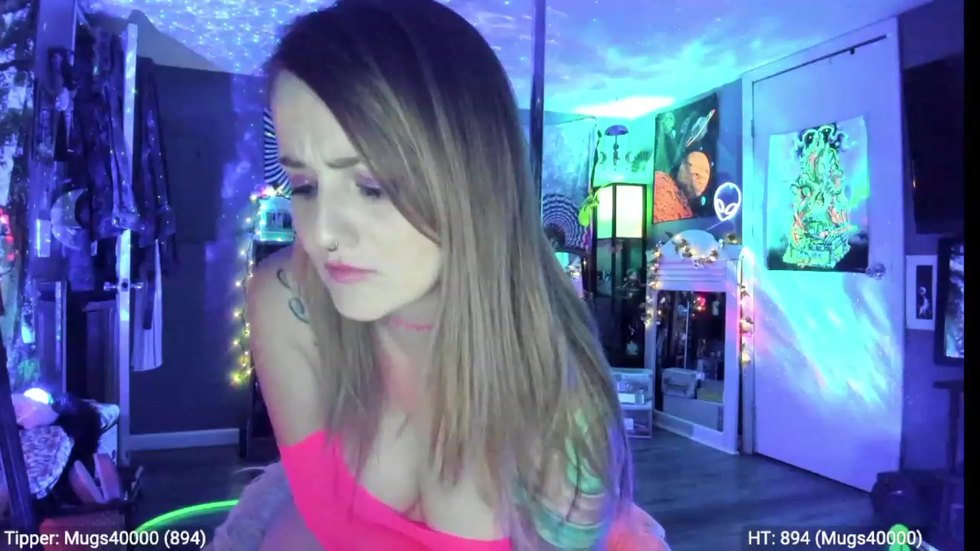 Gallery image thumbnail from Malunaa's myfreecams stream on, 05/17/2023, 22:02 image 9 of 20