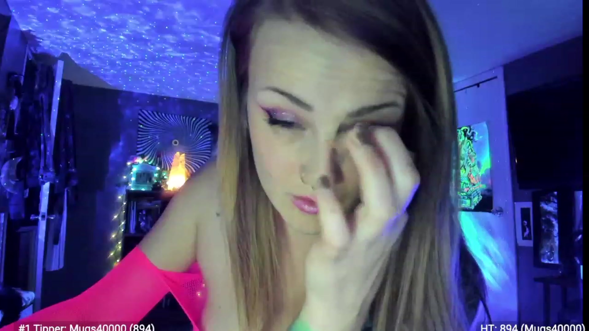Gallery image thumbnail from Malunaa's myfreecams stream on, 05/17/2023, 22:02 image 16 of 20
