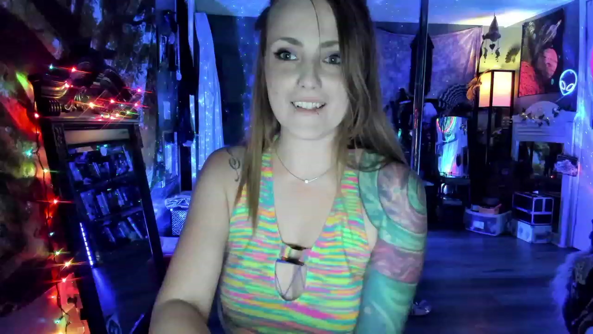 Gallery image thumbnail from Malunaa's myfreecams stream on, 09/07/2023, 23:12 image 12 of 20