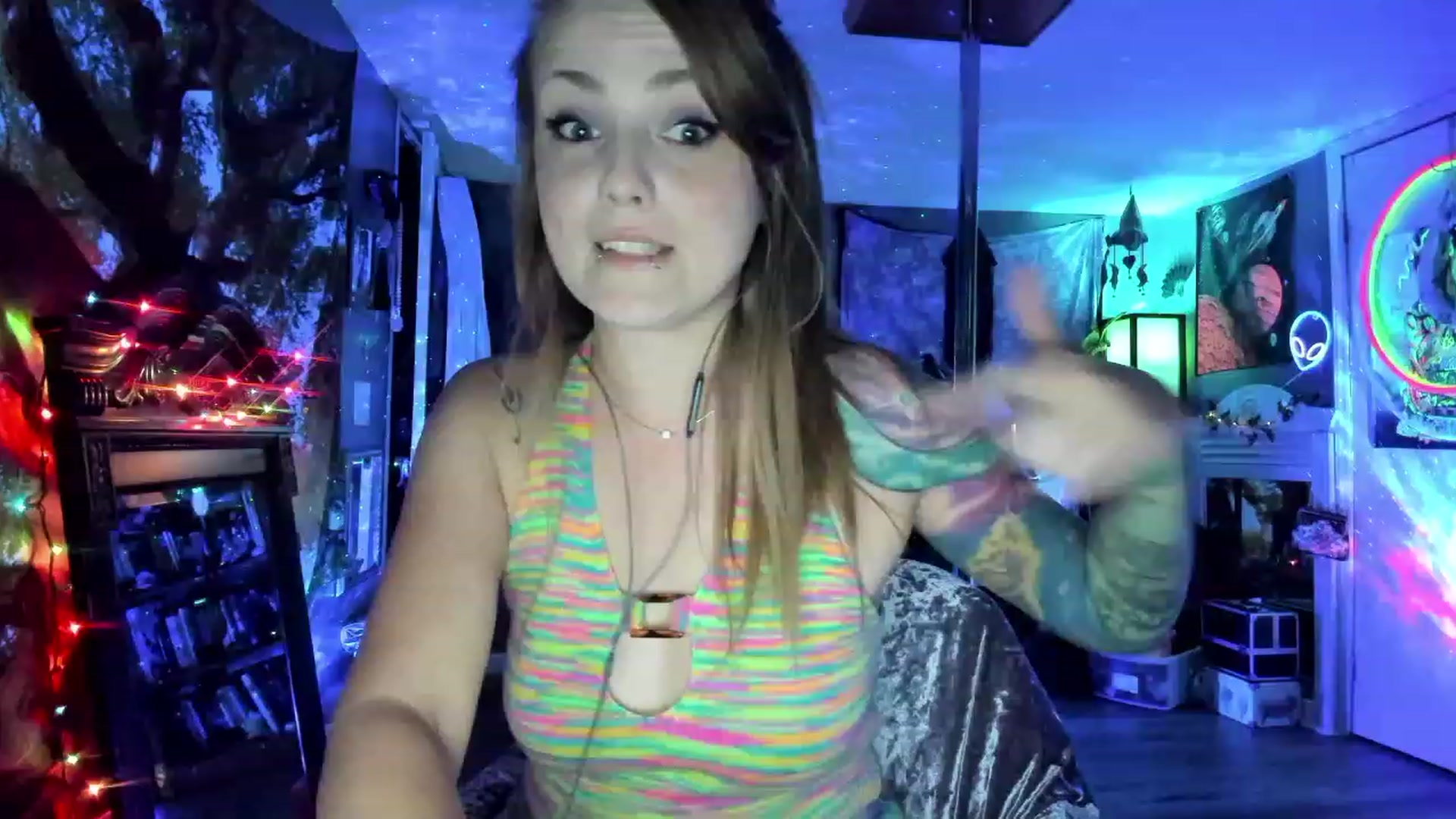 Gallery image thumbnail from Malunaa's myfreecams stream on, 09/07/2023, 23:12 image 5 of 20