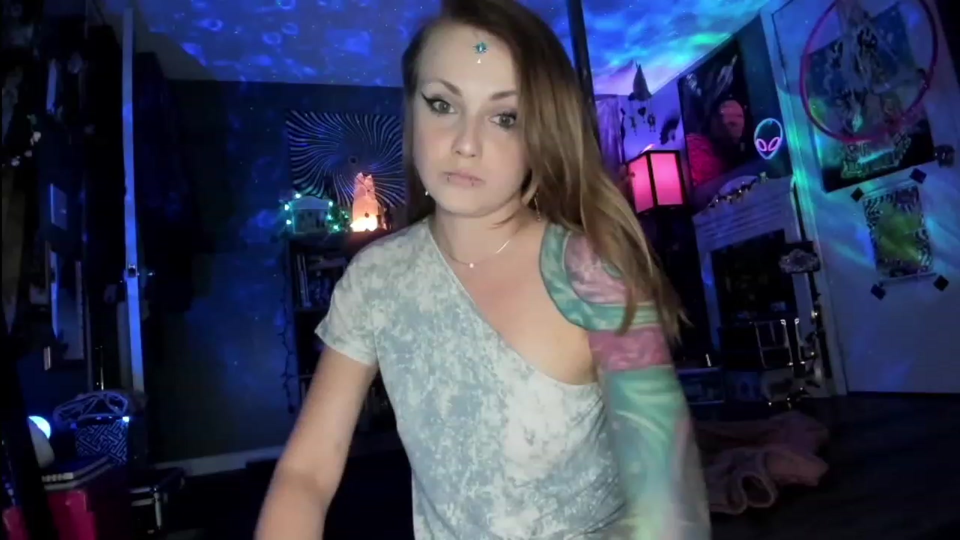 Gallery image thumbnail from Malunaa's myfreecams stream on, 09/28/2023, 20:32 image 3 of 20