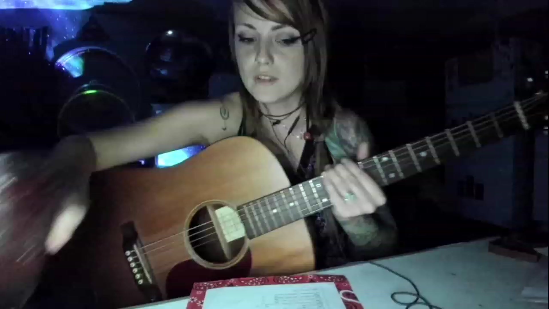 Gallery image thumbnail from Malunaa's myfreecams stream on, 10/03/2023, 24:01 image 11 of 20