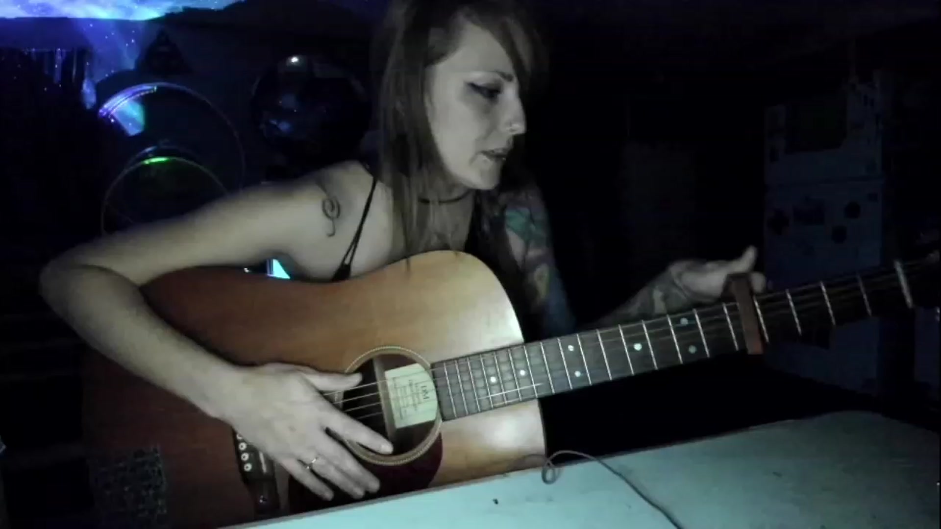 Gallery image thumbnail from Malunaa's myfreecams stream on, 10/03/2023, 24:01 image 19 of 20