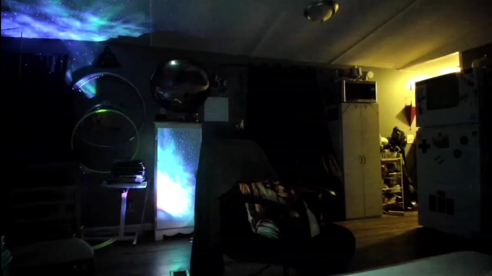 Gallery image thumbnail from Malunaa's myfreecams stream on, 10/03/2023, 24:43 image 18 of 20