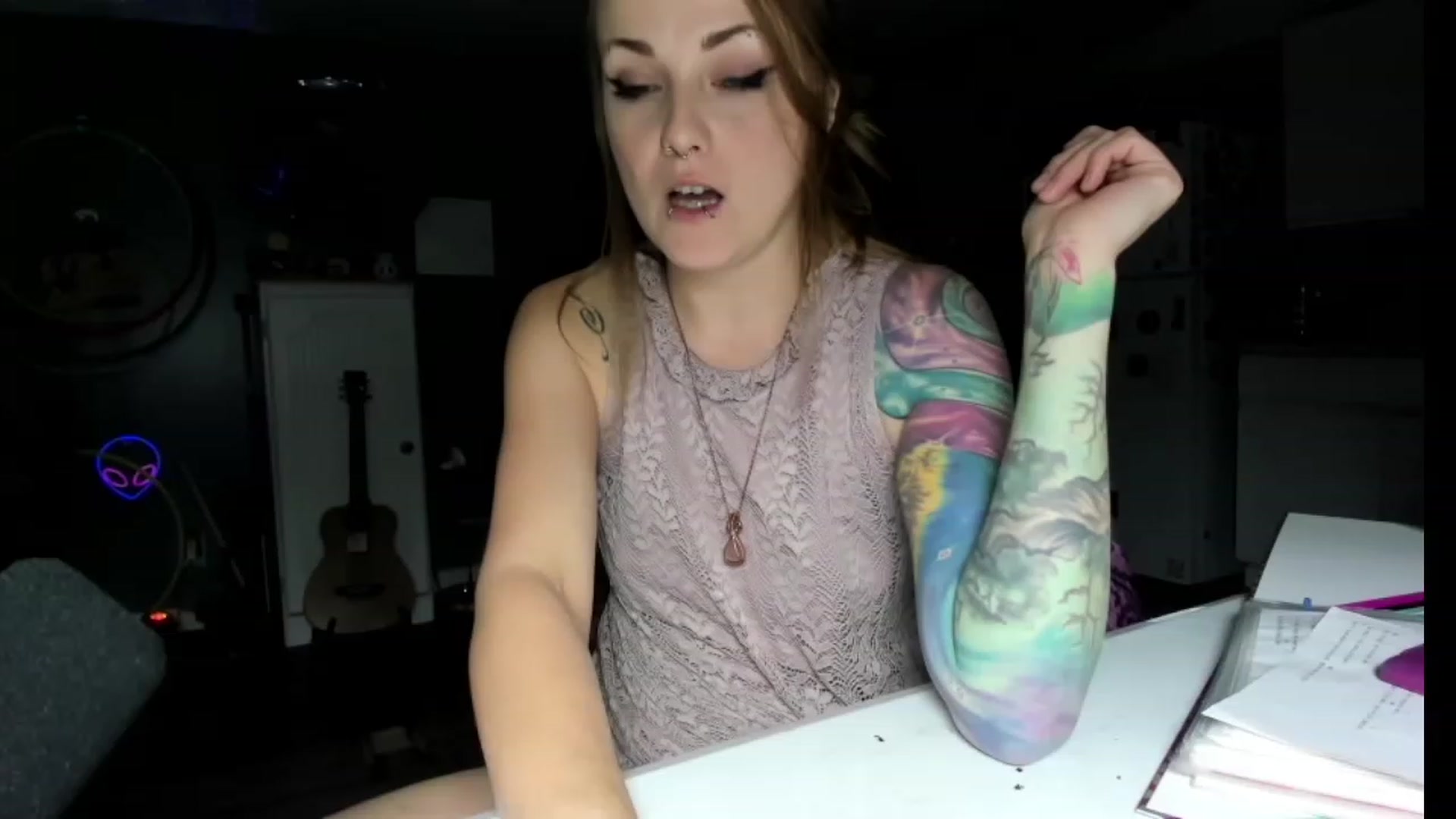 Gallery image thumbnail from Malunaa's myfreecams stream on, 12/27/2023, 01:36 image 7 of 20