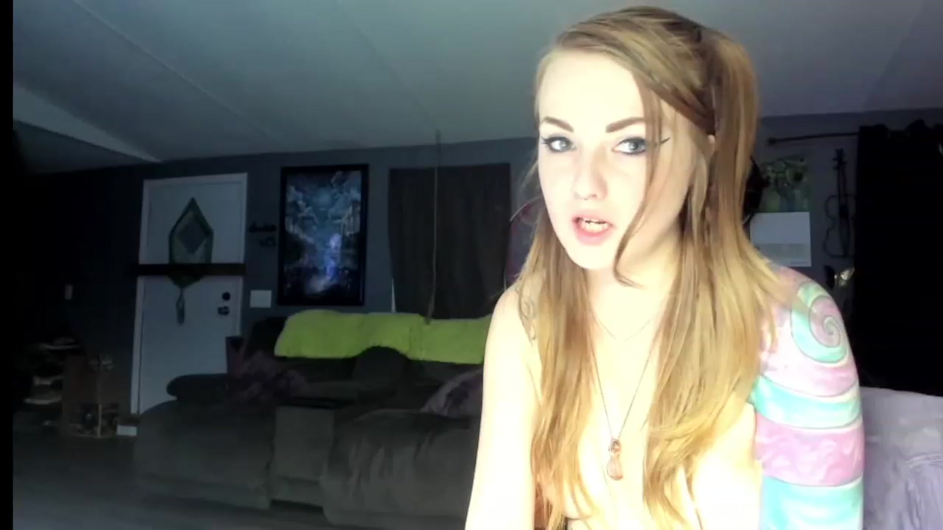 Gallery image thumbnail from Malunaa's myfreecams stream on, 03/11/2024, 05:16 image 16 of 20
