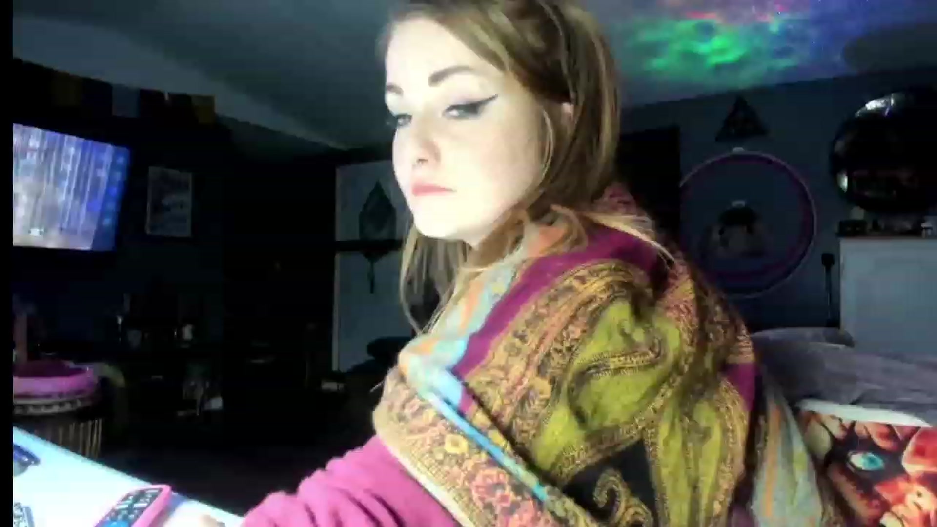 Gallery image thumbnail from Malunaa's myfreecams stream on, 03/11/2024, 08:34 image 8 of 20