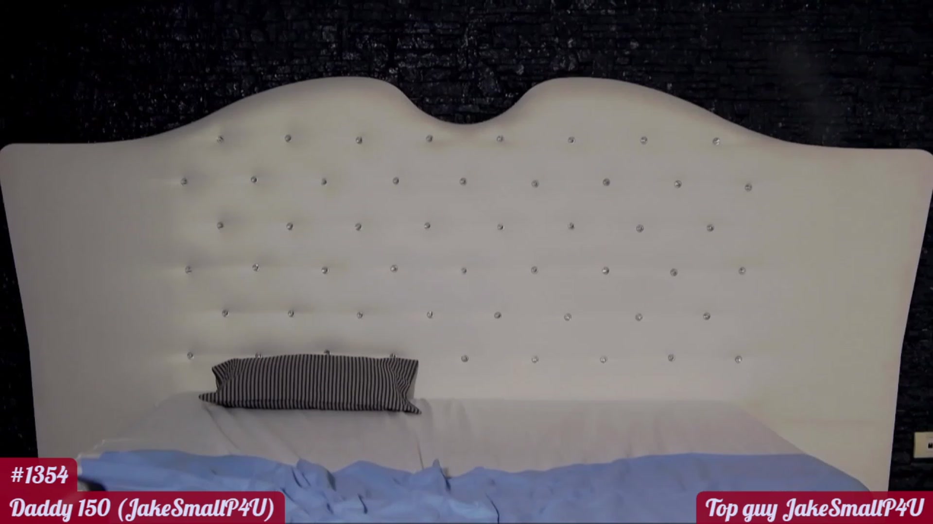 Gallery image thumbnail from MamaDragon's myfreecams stream on, 11/16/2022, 19:12 image 14 of 20