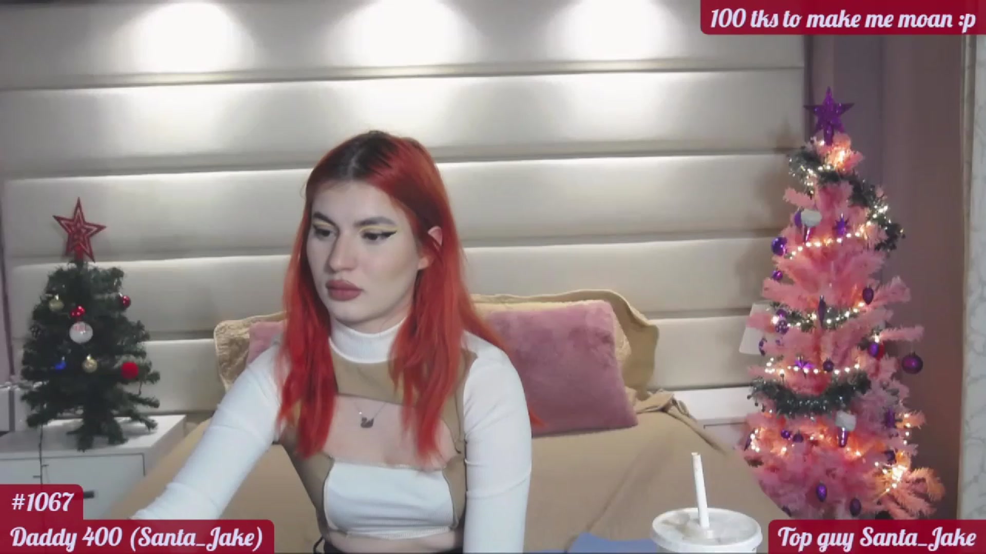 Gallery image thumbnail from MamaDragon's myfreecams stream on, 12/20/2022, 18:44 image 11 of 20
