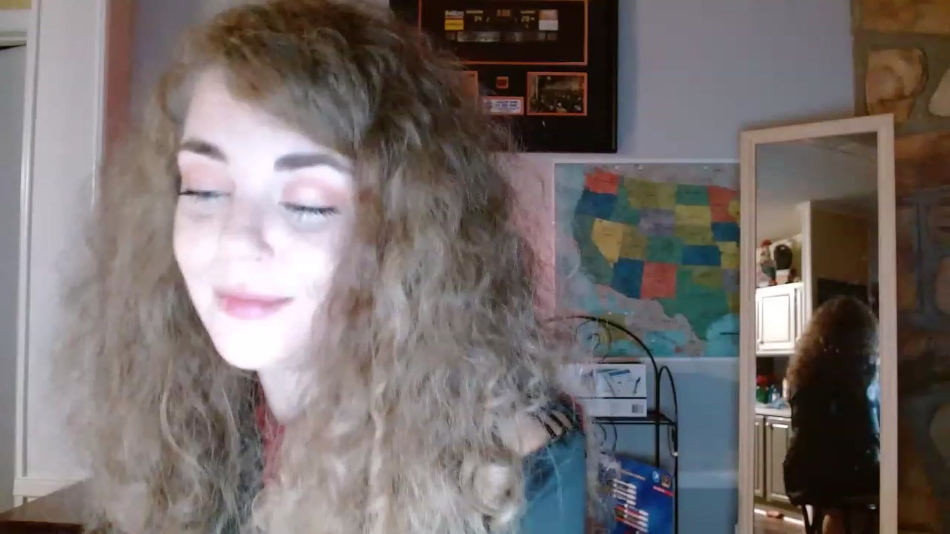 Gallery image thumbnail from Mama_IsAPerv's myfreecams stream on, 11/27/2022, 07:50 image 2 of 20