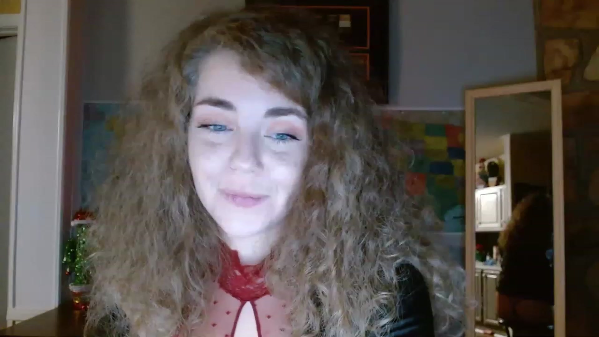 Gallery image thumbnail from Mama_IsAPerv's myfreecams stream on, 11/27/2022, 07:50 image 3 of 20