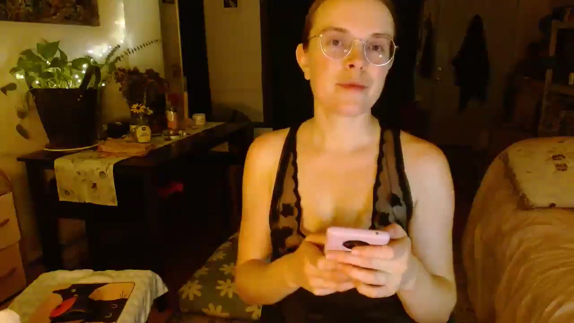 Gallery image thumbnail from Mamaearth's myfreecams stream on, 09/09/2024, 08:19 image 3 of 20