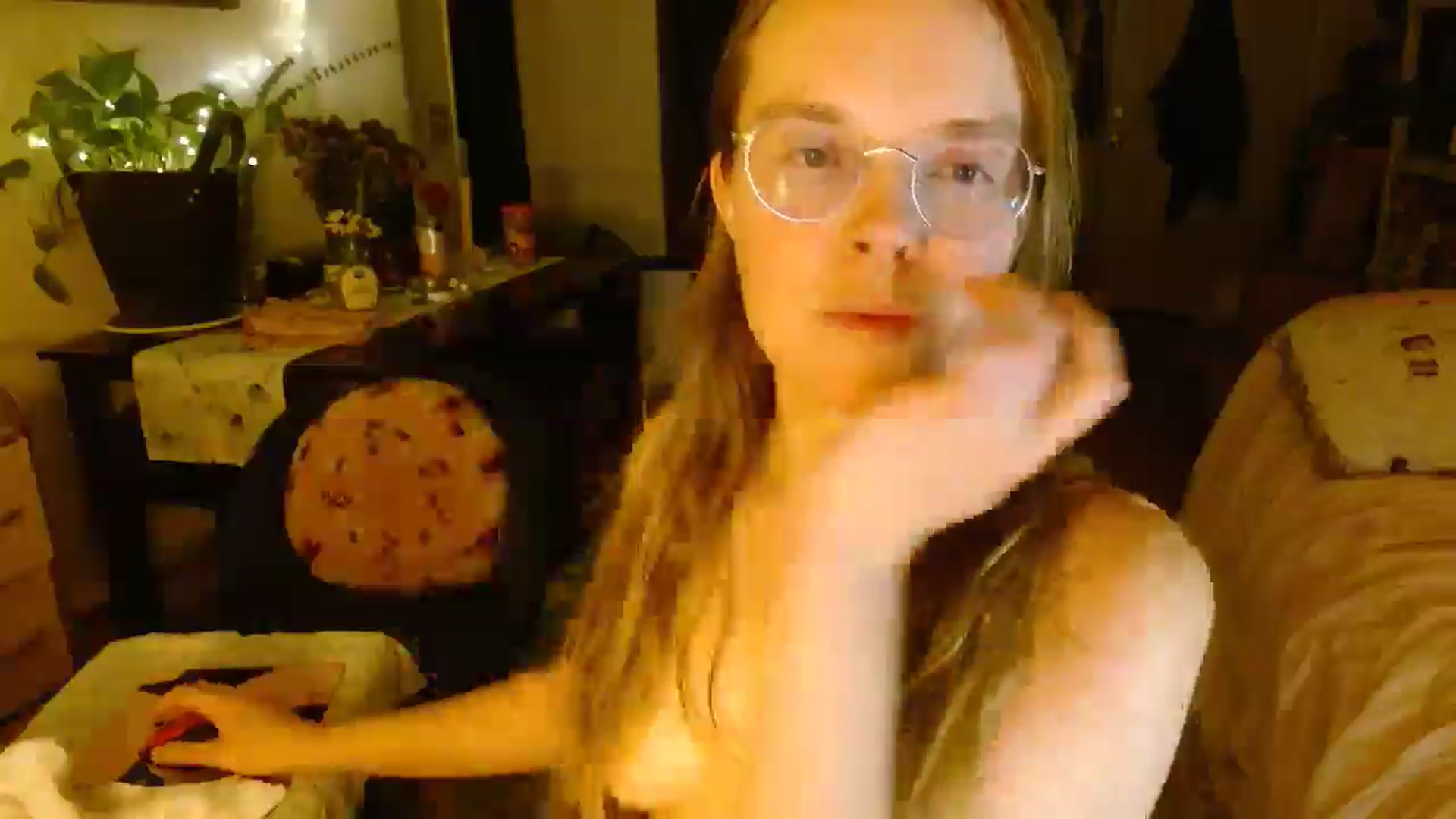 Gallery image thumbnail from Mamaearth's myfreecams stream on, 09/09/2024, 08:19 image 15 of 20