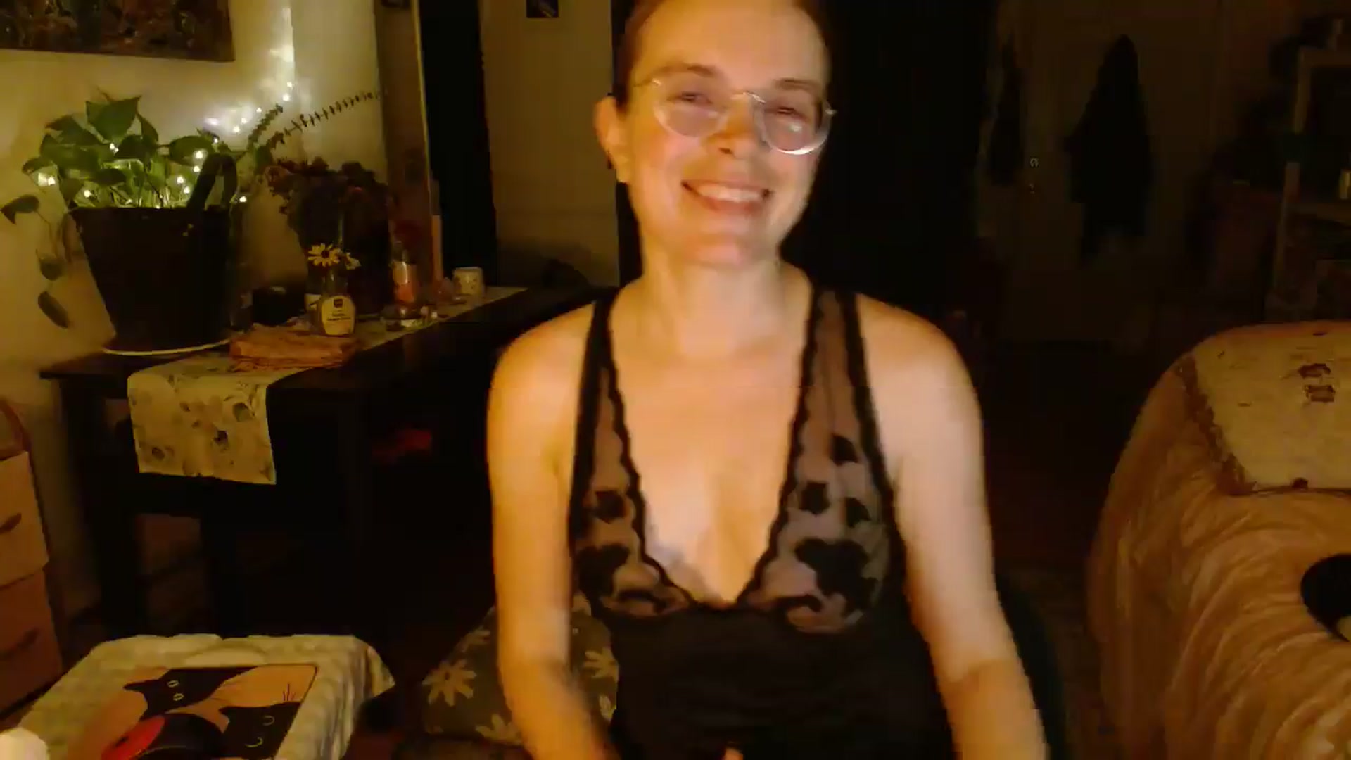 Gallery image thumbnail from Mamaearth's myfreecams stream on, 09/09/2024, 08:19 image 5 of 20