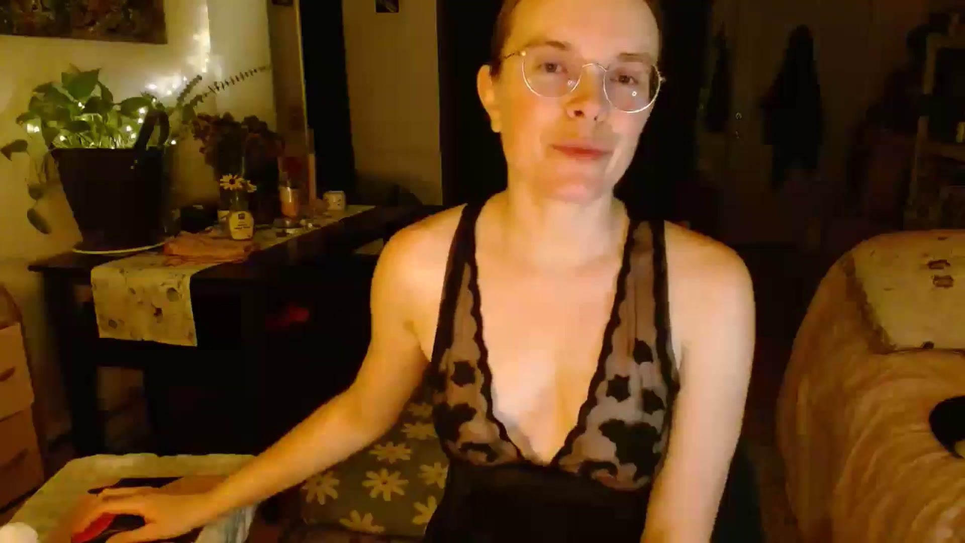 Gallery image thumbnail from Mamaearth's myfreecams stream on, 09/09/2024, 08:19 image 7 of 20