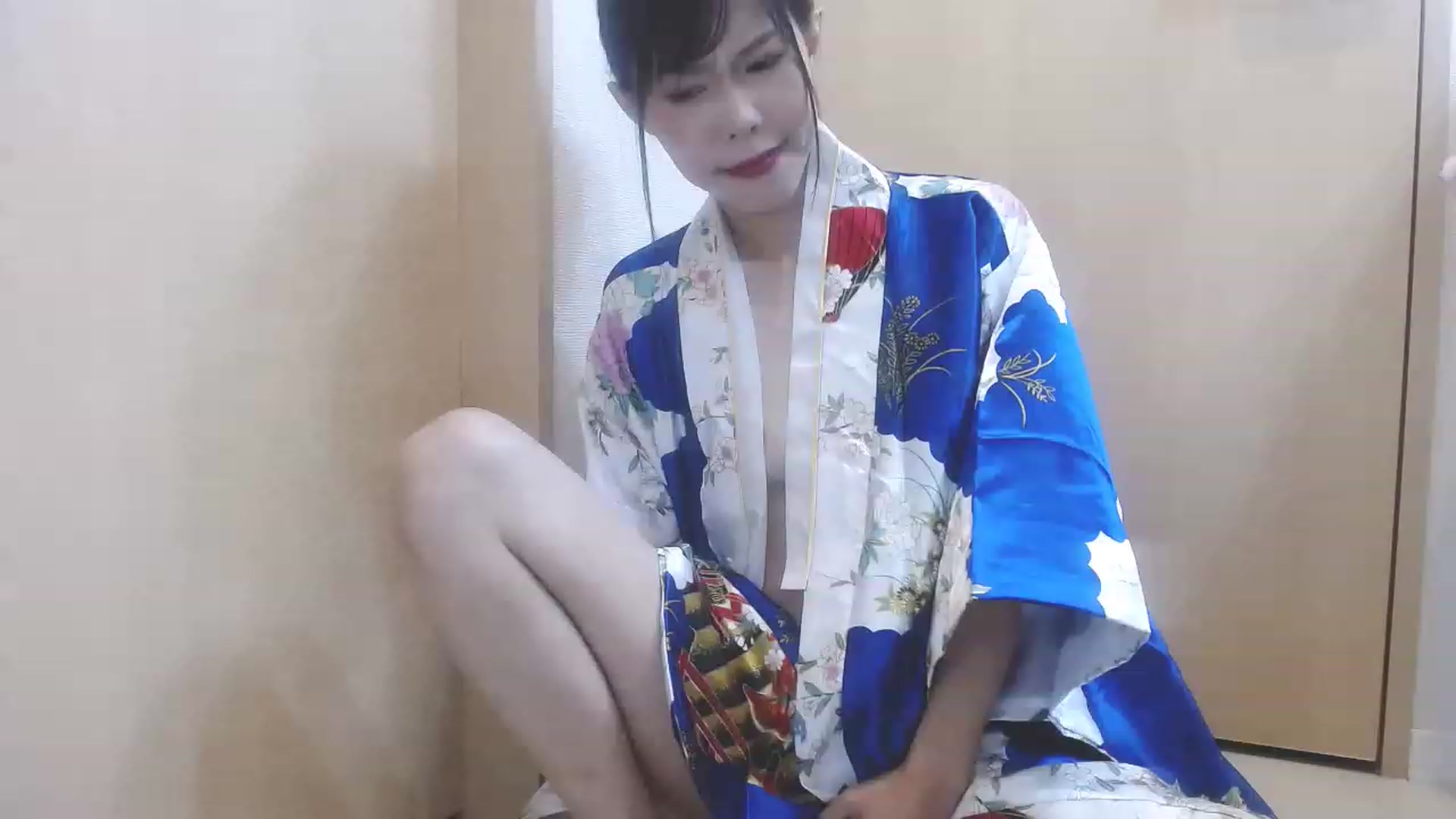 Gallery image thumbnail from Mami_xoxo's myfreecams stream on, 01/01/2023, 15:37 image 20 of 20