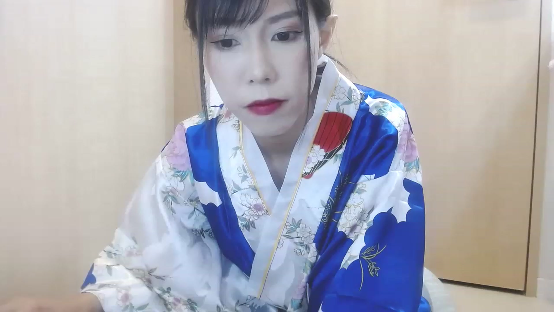 Gallery image thumbnail from Mami_xoxo's myfreecams stream on, 01/01/2023, 15:37 image 8 of 20
