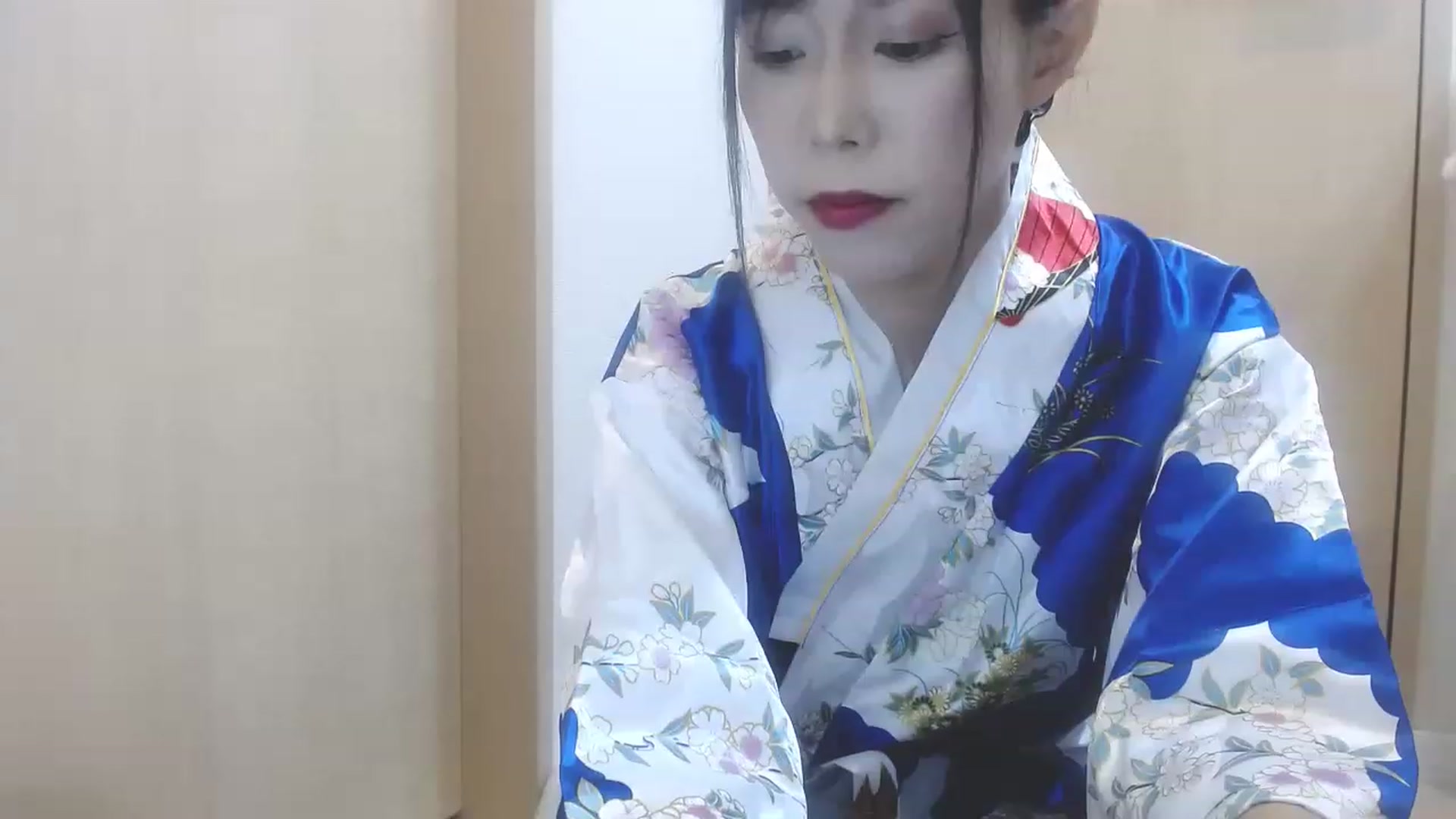 Gallery image thumbnail from Mami_xoxo's myfreecams stream on, 01/01/2023, 15:37 image 14 of 20