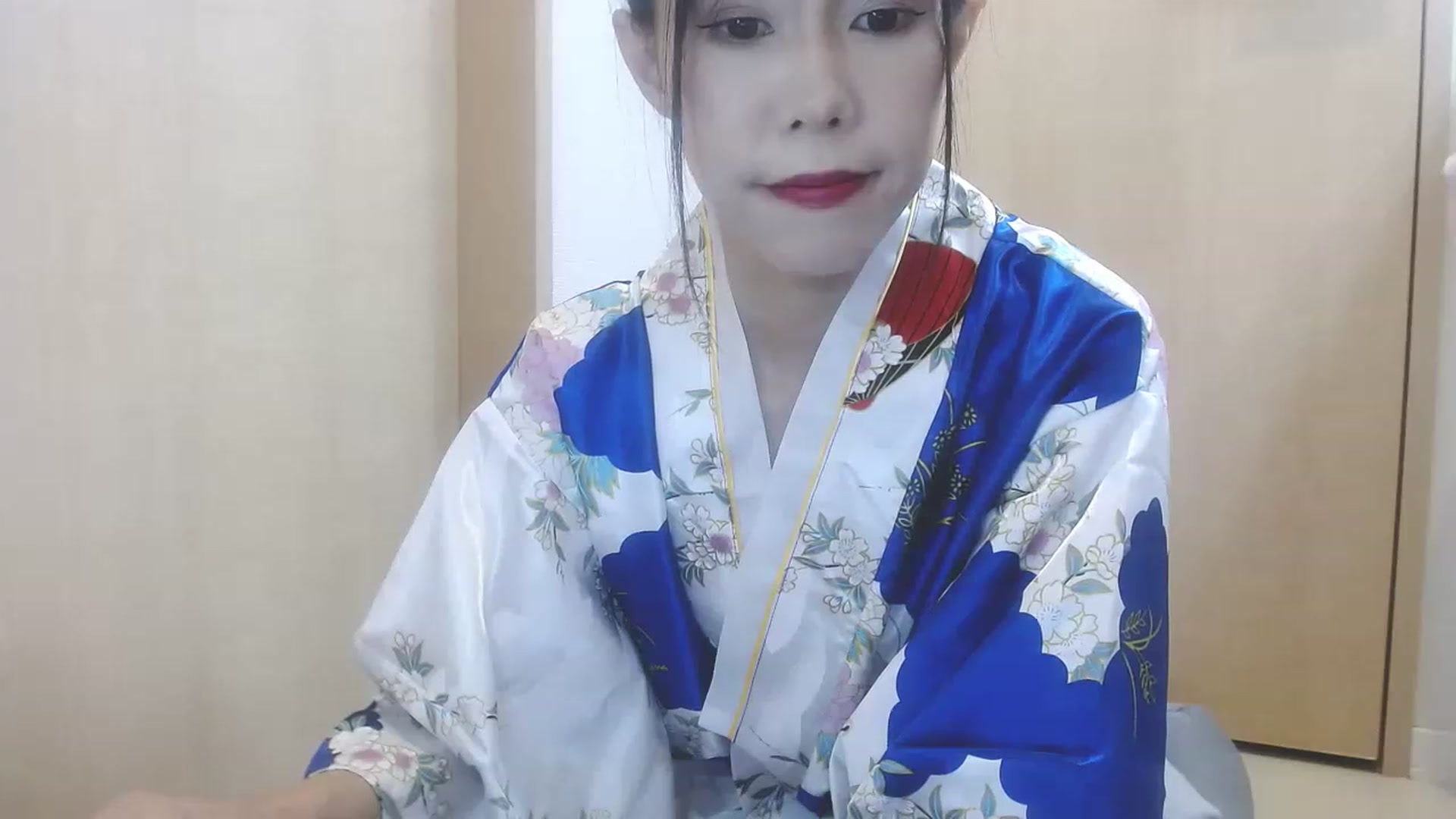 Gallery image thumbnail from Mami_xoxo's myfreecams stream on, 01/01/2023, 16:20 image 13 of 20