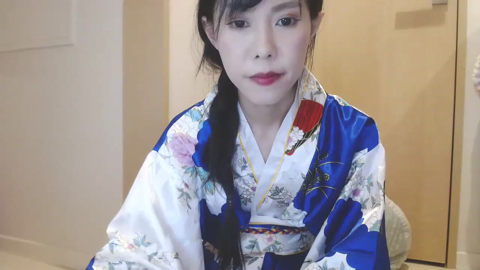 Gallery image thumbnail from Mami_xoxo's myfreecams stream on, 01/05/2023, 12:37 image 18 of 20