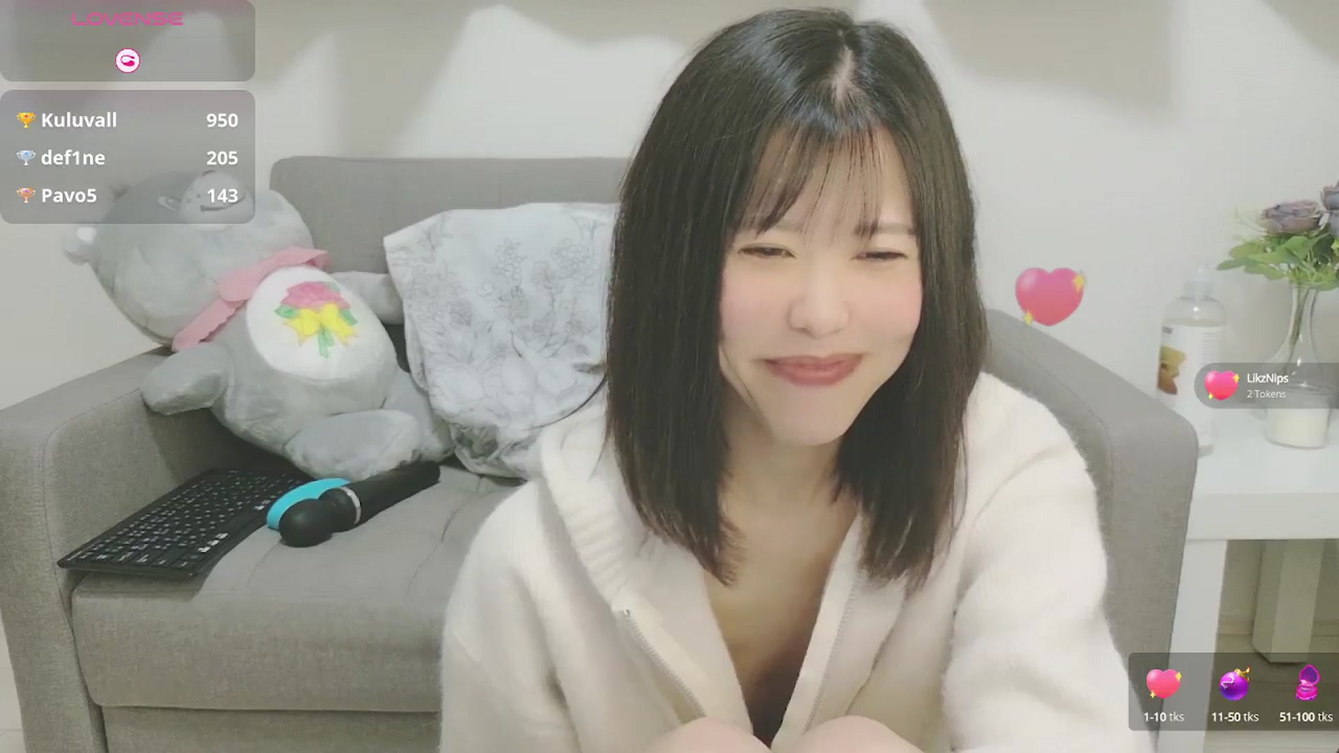 Gallery image thumbnail from Mami_xoxo's myfreecams stream on, 04/26/2025, 16:42 image 17 of 20