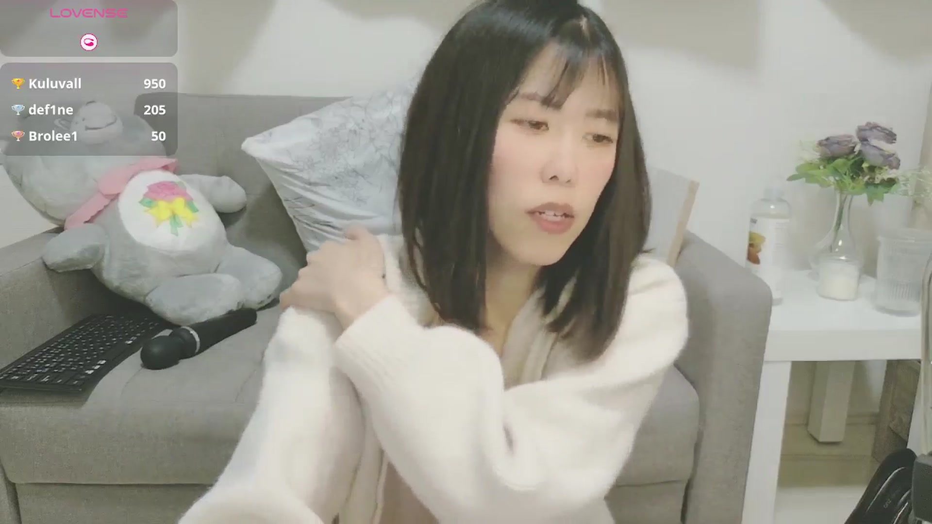 Gallery image thumbnail from Mami_xoxo's myfreecams stream on, 04/26/2025, 16:42 image 5 of 20