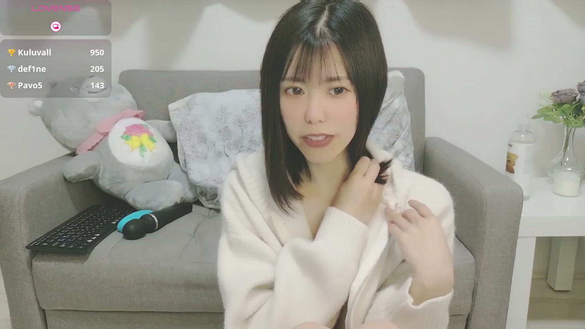 Gallery image thumbnail from Mami_xoxo's myfreecams stream on, 04/26/2025, 16:42 image 13 of 20