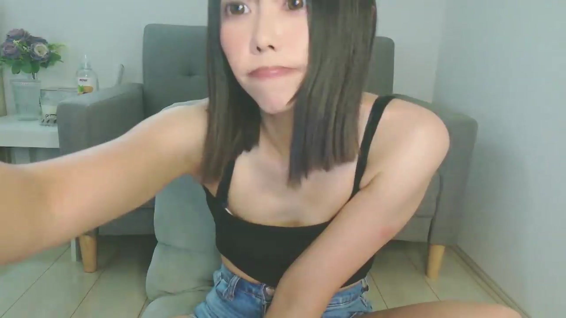 Gallery image thumbnail from Mami_xoxo's myfreecams stream on, 06/05/2026, 02:48 image 20 of 20
