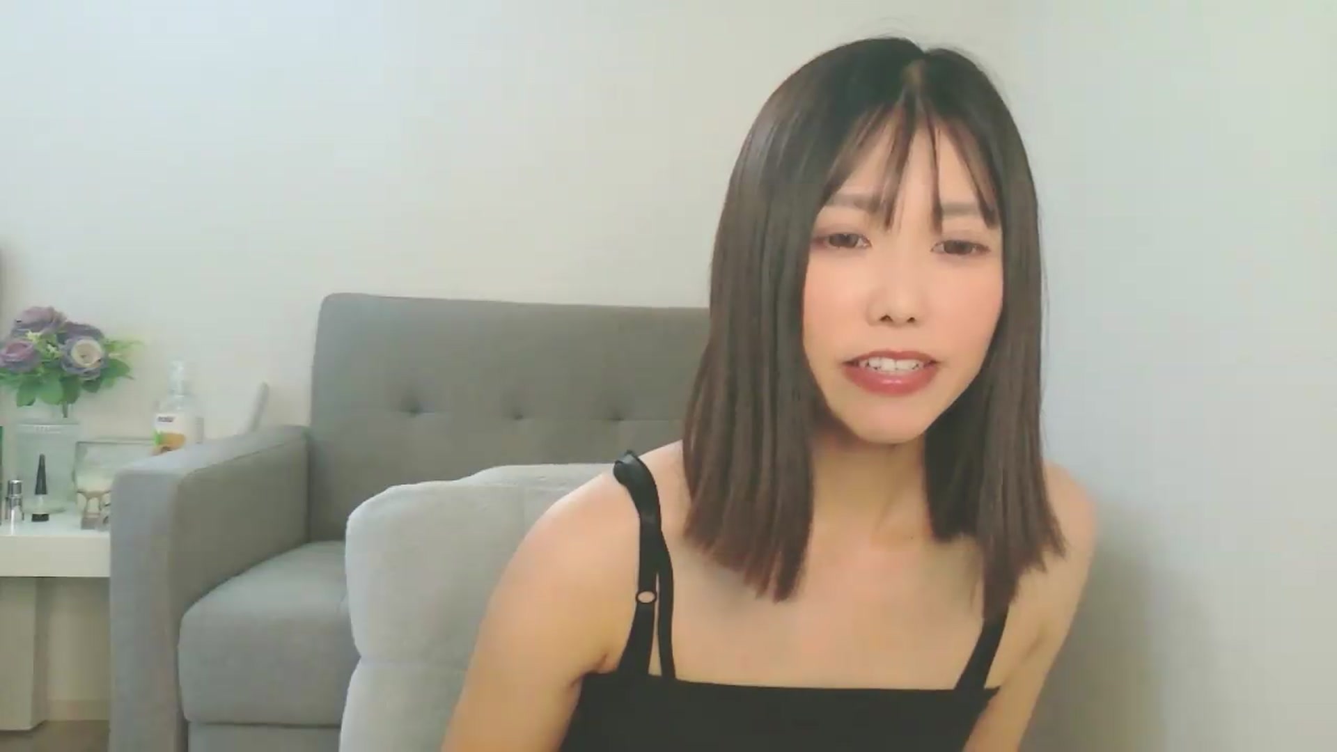 Gallery image thumbnail from Mami_xoxo's myfreecams stream on, 06/22/2026, 02:40 image 14 of 20