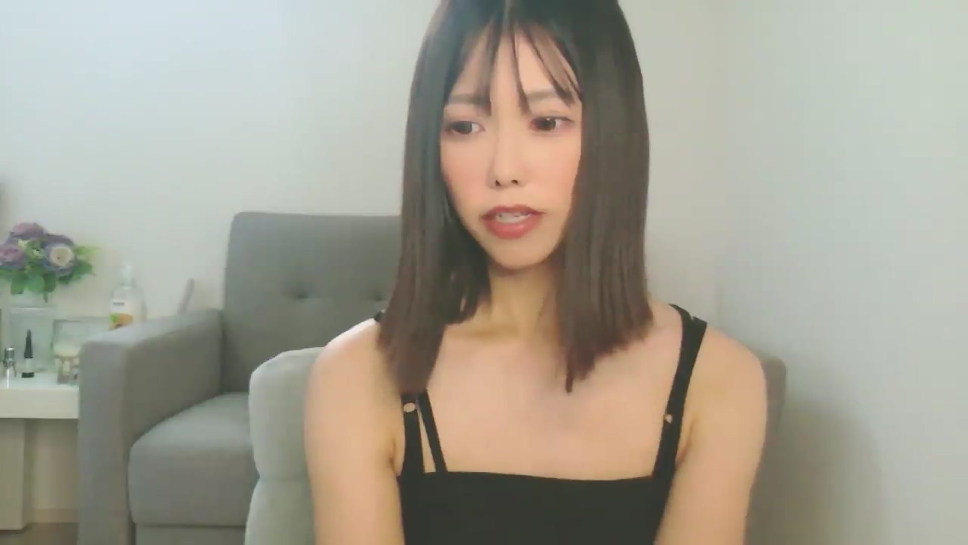 Gallery image thumbnail from Mami_xoxo's myfreecams stream on, 06/22/2026, 02:40 image 13 of 20