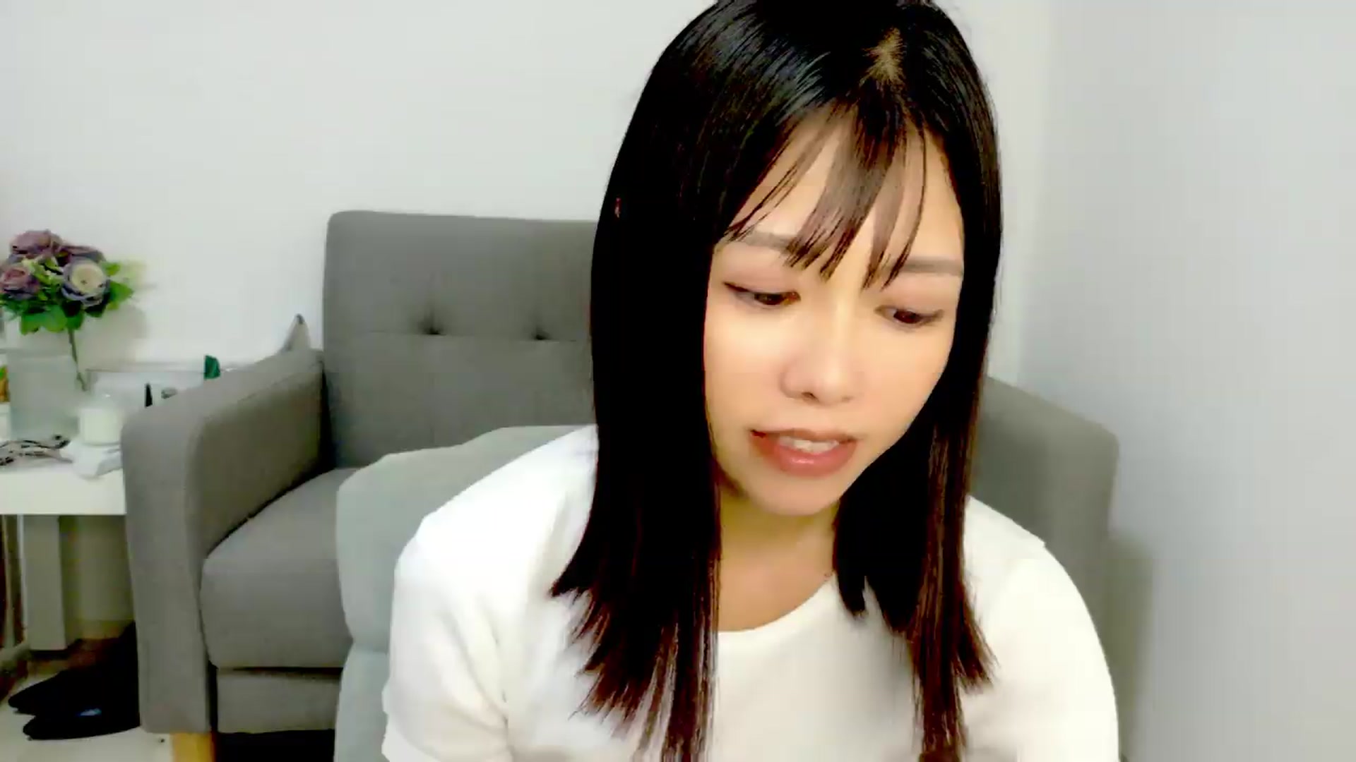 Gallery image thumbnail from Mami_xoxo's myfreecams stream on, 08/14/2026, 15:27 image 8 of 20